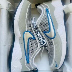 Nike Air Zoom Spiridon SP Mens Size 9 Running shoes sneakers